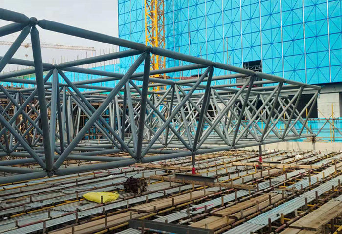 永州高铁东总部基地2号楼网架